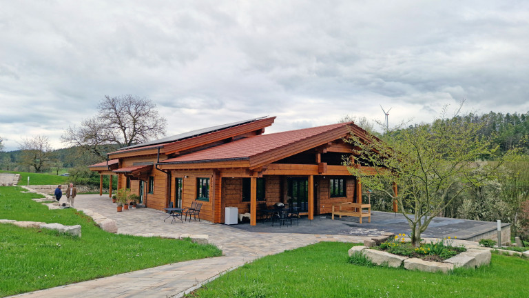 Loghome Germany Artichouse2